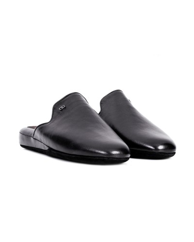 Czarne skórzane pantofle męskie