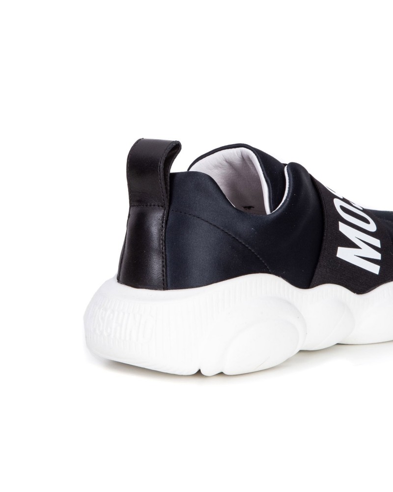 Czarne satynowe buty sportowe damskie