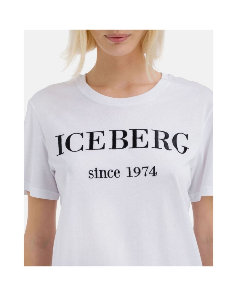 Biały t-shirt damski Biały t-shirt damski