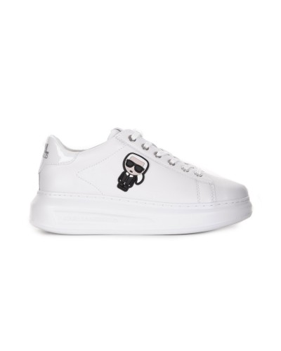 Białe skórzane sneakersy
