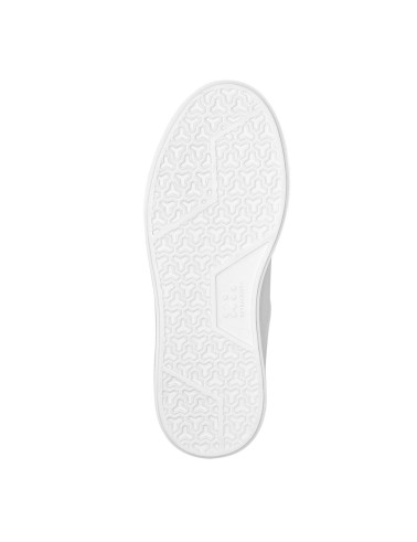 Białe skórzane sneakersy
