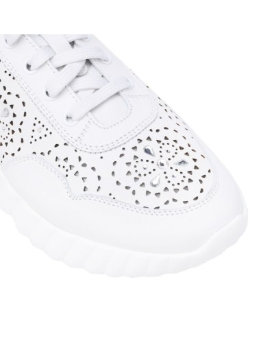 Białe skórzane sneakersy na podeszwie 4 cm