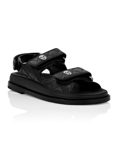 Czarne skórzane sandały