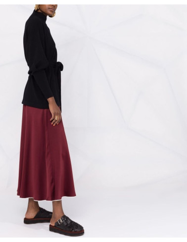 Czarny sweter