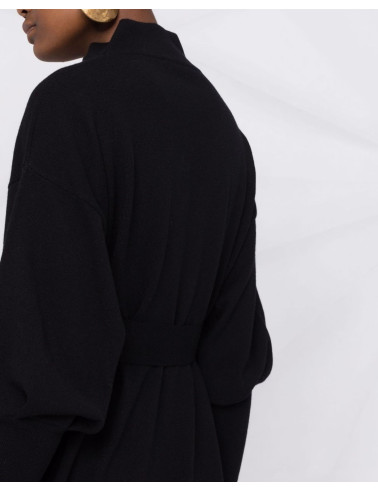 Czarny sweter