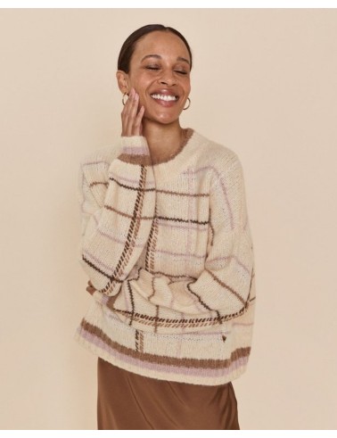 Beżowy sweter w kratkę