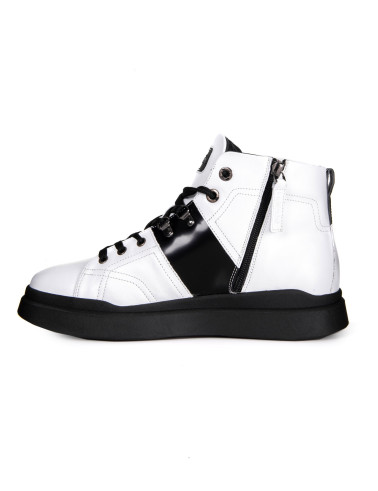 Białe skórzane sneakersy męskie