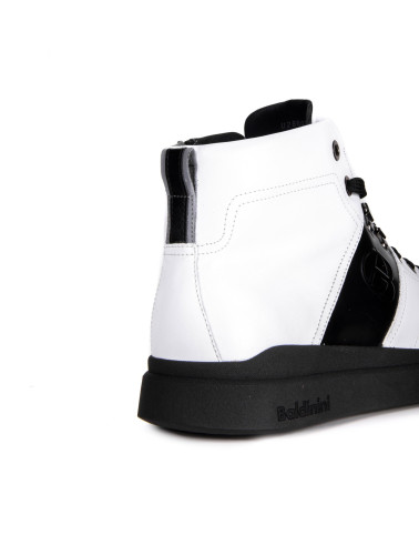 Białe skórzane sneakersy męskie
