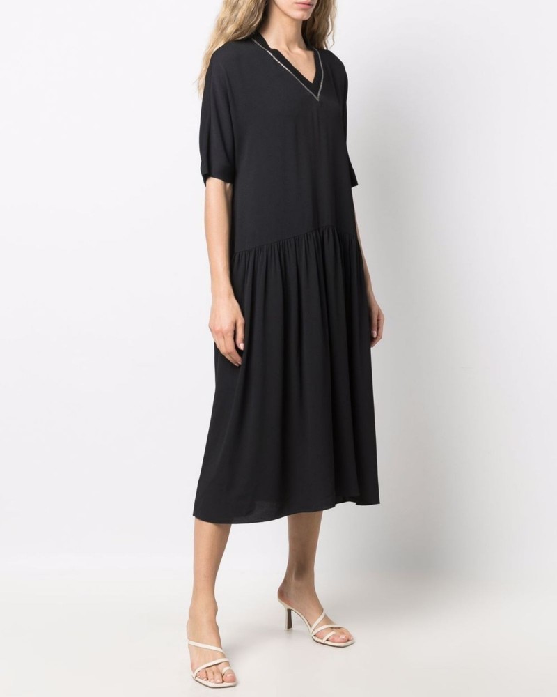 jedwabna-sukienka-czarna-fabiana-filippi-abd272w210d297825 jedwabna-sukienka-czarna-fabiana-filippi-abd272w210d297825