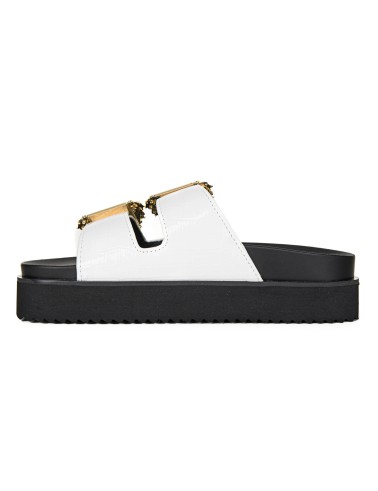 klapki-z-klamrami-versace-jeans-couture-72va3sm1-003