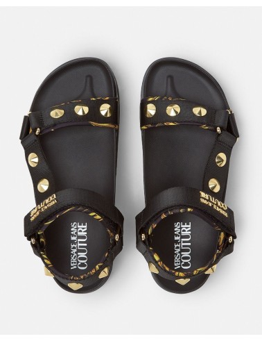 sandaly-z-dzetami-versace-jeans-couture-72va3Sm2-899