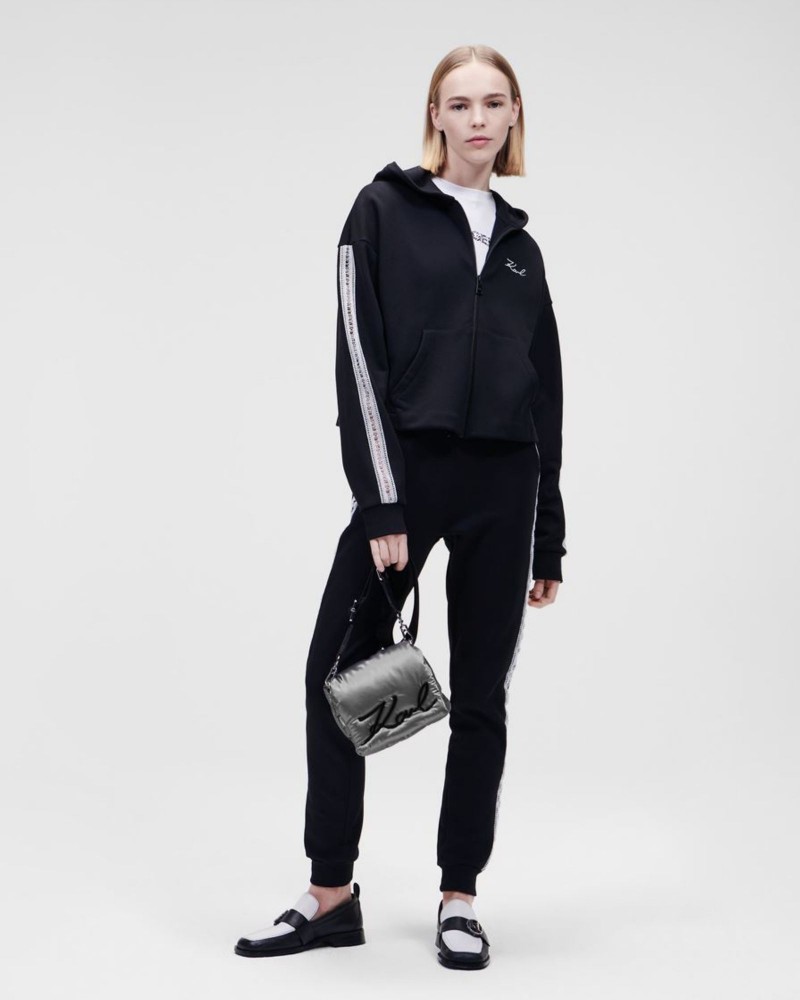 czarna-bluza-z-kapturem-karl-lagerfeld-221-1802-999 czarna-bluza-z-kapturem-karl-lagerfeld-221-1802-999