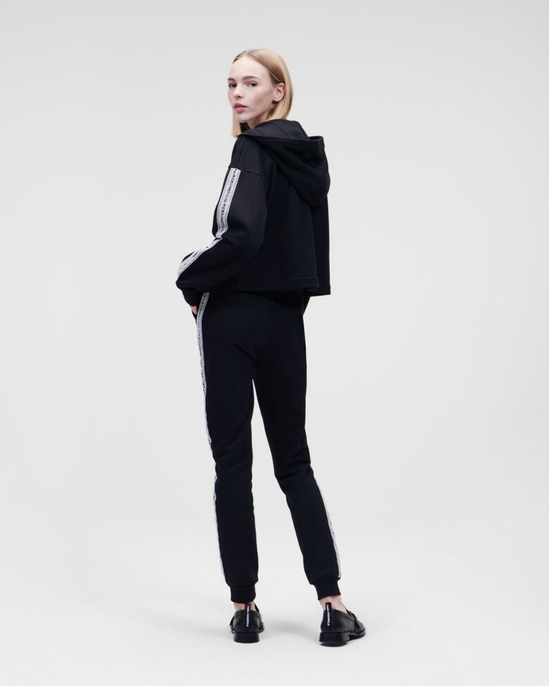 czarna-bluza-z-kapturem-karl-lagerfeld-221-1802-999 czarna-bluza-z-kapturem-karl-lagerfeld-221-1802-999
