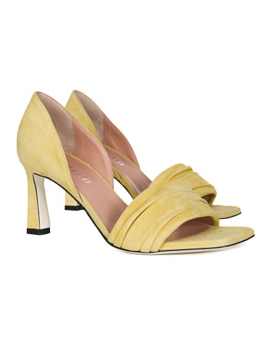 zolte-sandaly-na-obcasie-pollini-sa16137c0eta0412