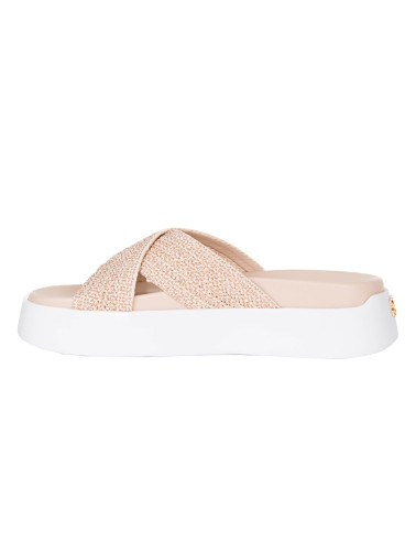 bezowe-klapki-na-podeszwie-4-cm-casadei-1m813u0301ca993