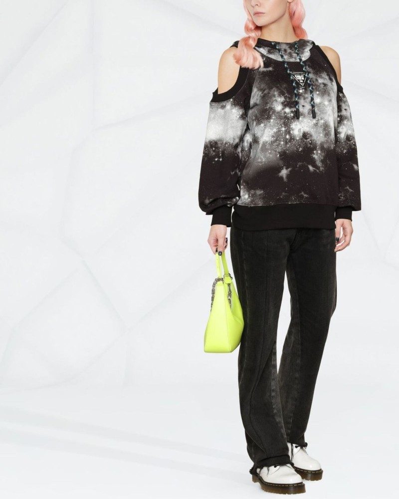 bluza-z-nadrukiem-versace-jeans-couture-73hai311fs047m89 bluza-z-nadrukiem-versace-jeans-couture-73hai311fs047m89