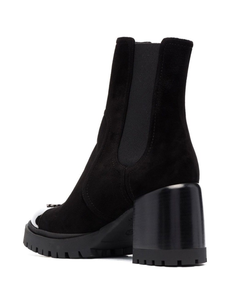 zamszowe-botki-na-obcasie-casadei-1r348z0701c9000 zamszowe-botki-na-obcasie-casadei-1r348z0701c9000