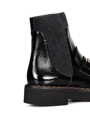 lakierowane-botki-z-elastycznym-materialem-cesare-casadei-25617lnplk0090c