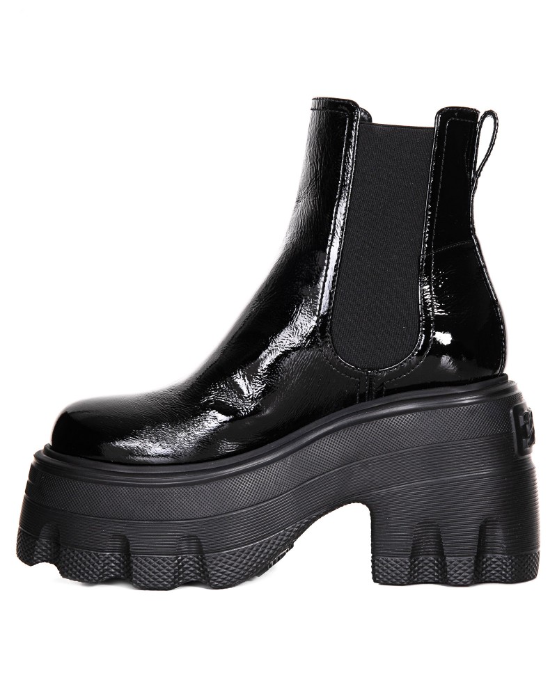 lakierowane-botki-na-wysokiej-podeszwie-casadei-2r361z070nt9000 lakierowane-botki-na-wysokiej-podeszwie-casadei-2r361z070nt9000
