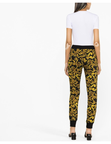 t-shirt-bialy-versace-jeans-couture-74haht06cj03tg03