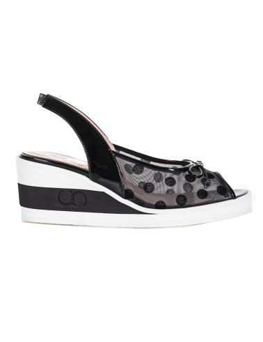 sandaly-na-koturnie-cesare-casadei-30710pvern0000r