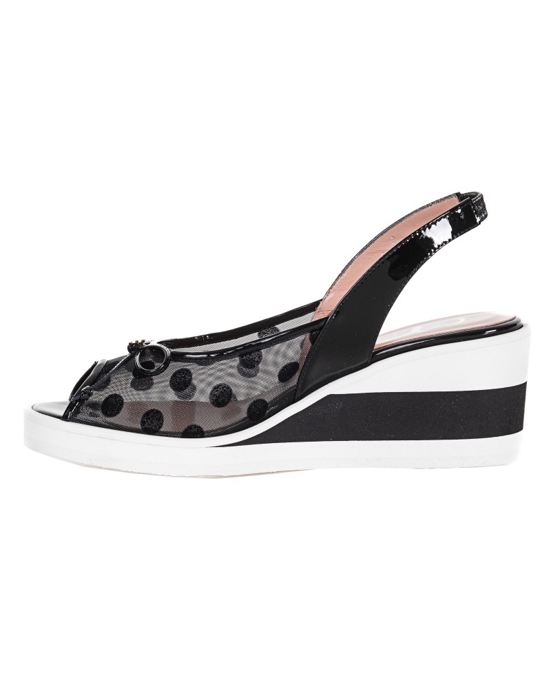 sandaly-na-koturnie-cesare-casadei-30710pvern0000r sandaly-na-koturnie-cesare-casadei-30710pvern0000r