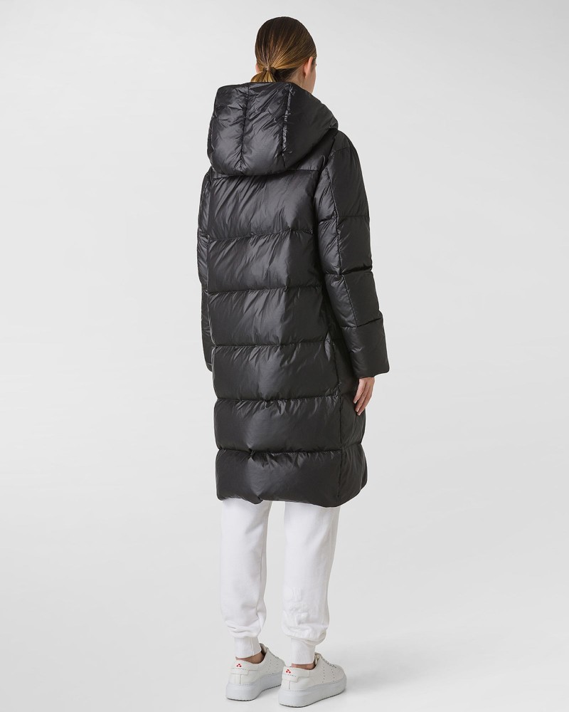 Długa kurtka puchowa czarna