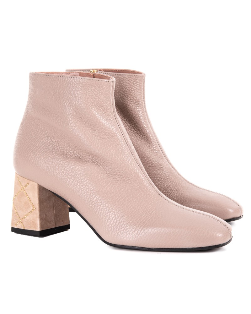 botki-na-obcasie-bezowe-pollini-sa21036g1htds130