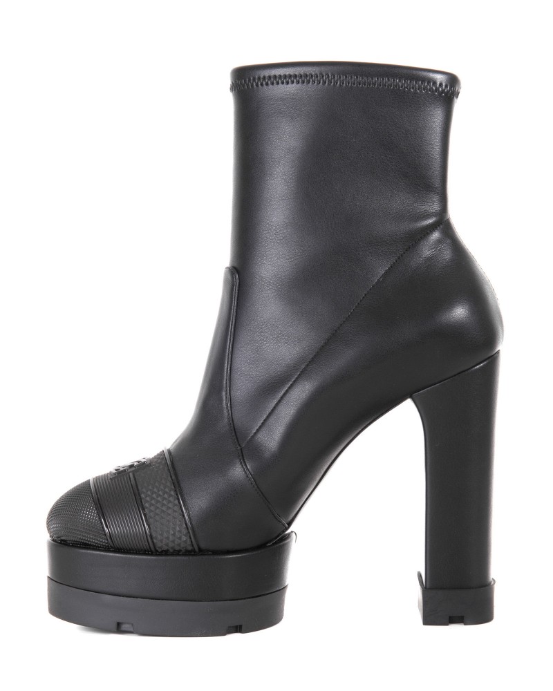 botki-na-obcasie-11-cm-czarne-casadei-1a192w1201n9000 botki-na-obcasie-11-cm-czarne-casadei-1a192w1201n9000
