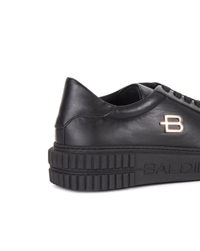 czarne-sneakersy-baldinini-d4b610t1vish0000