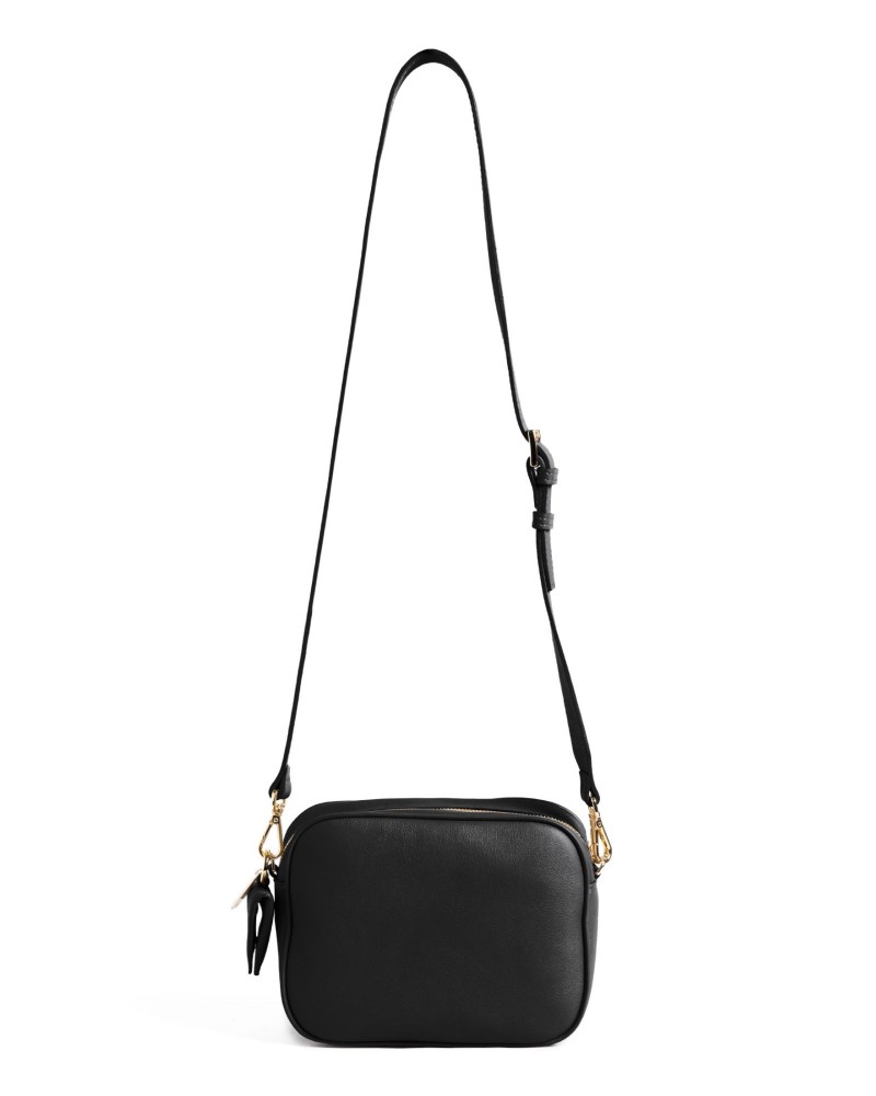 czarna-mala-torebka-parise-crss-35-m-blk czarna-mala-torebka-parise-crss-35-m-blk