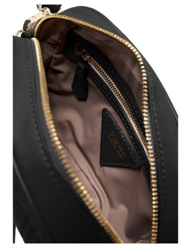 czarna-mala-torebka-parise-crss-35-m-blk