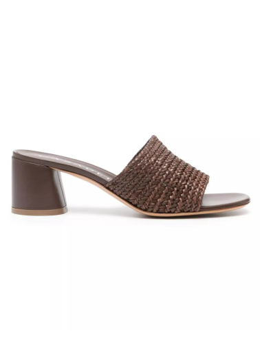 brazowe-klapki-na-obcasie-casadei-1m338x0501cb025