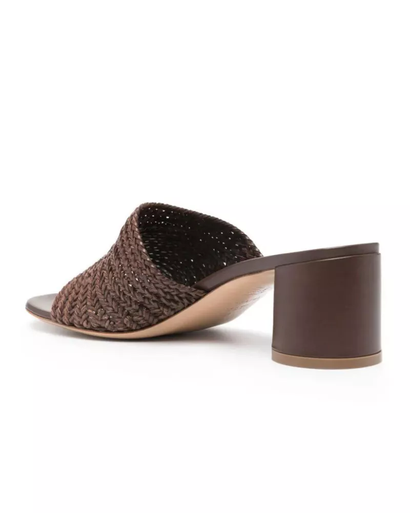 brazowe-klapki-na-obcasie-casadei-1m338x0501cb025 brazowe-klapki-na-obcasie-casadei-1m338x0501cb025