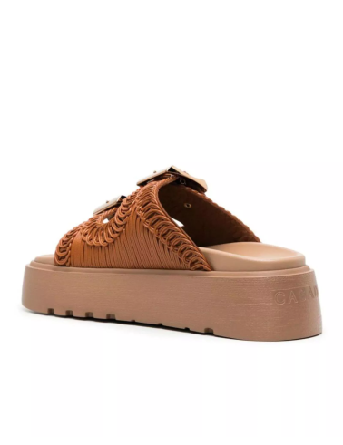 klapki-na-platformie-casadei-2m392x0401cb250