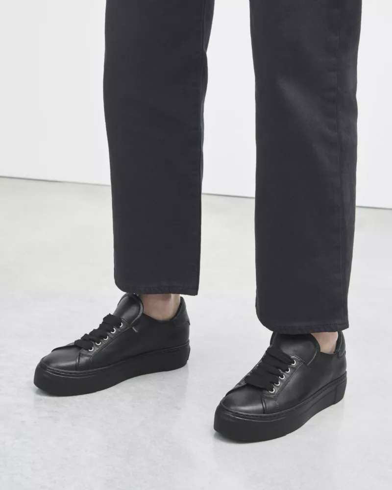 czarne-sneakersy-agl-d925278pgkv1013