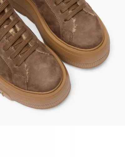 zamszowe-sneakersy-na-podeszwie-5-cm-brazowe-casadei-2x924z0711t2403