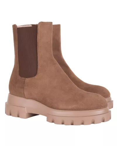 brazowe-zamszowe-botki-agl-d756591pgkag650