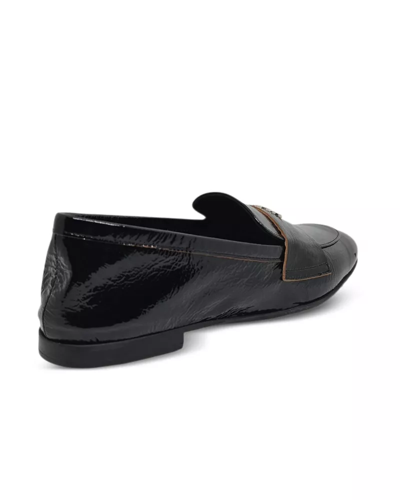 lakierowane-czarne-mokasyny-casadei-1d283j0101c9000 lakierowane-czarne-mokasyny-casadei-1d283j0101c9000