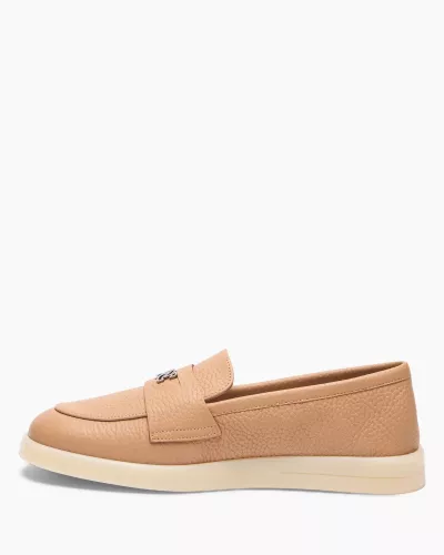 bezowe-loafersy-casadei-1d320b0201c3113