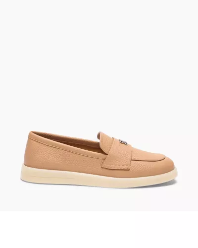bezowe-loafersy-casadei-1d320b0201c3113