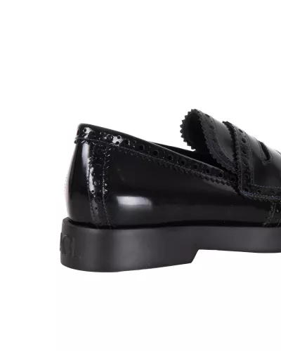 lakierowane-czarne-mokasyny-agl-d779002pgfe0805