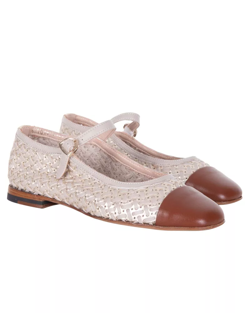 bezowe-czolenka-camerlengo-z17018bruma690 bezowe-czolenka-camerlengo-z17018bruma690