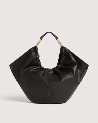 Czarna skórzana torebka