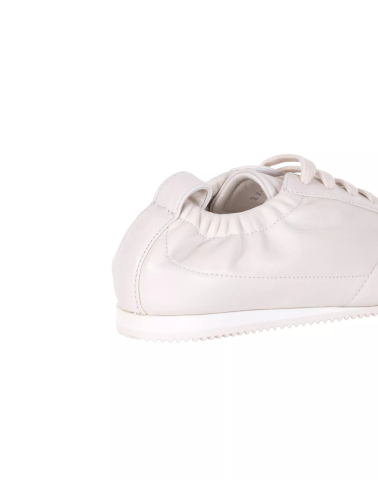 kremowe-sneakersy-casadei-2x120b0101c3217