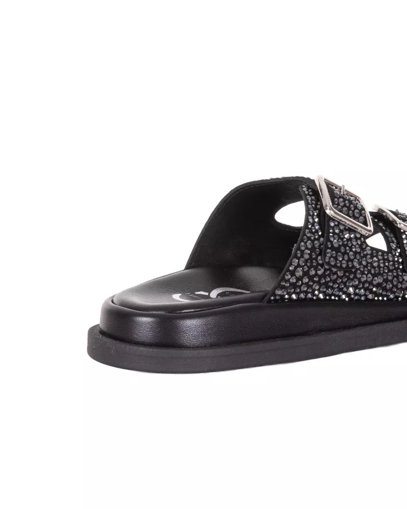 czarne-klapki-cesare-casadei-60418pcamo0000e czarne-klapki-cesare-casadei-60418pcamo0000e