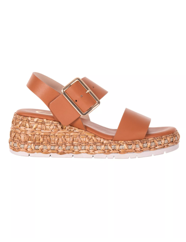 sandaly-na-koturnie-cesare-casadei-60443pvitt41cor