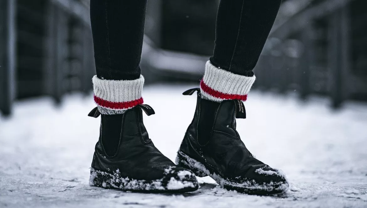Modne buty zimowe damskie - jakie wybrać?